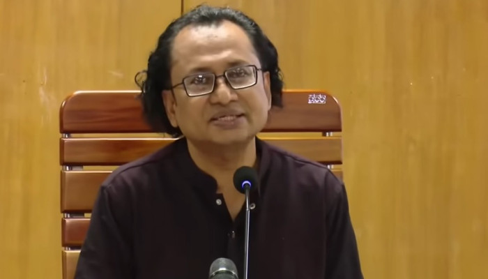 শেখ হাসিনার বক্তব্য প্রচার করলে আইনানুগ ব্যবস্থা: তথ্য উপদেষ্টা