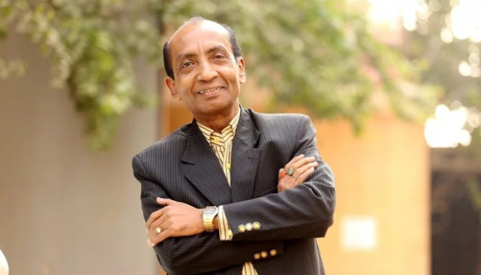 ‘আমি বন্দী কারাগারে’ গায়ক মুজিব পরদেশী কারাগারে
