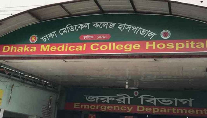 মুগদায় অটোরিকশা চার্জ দিতে গিয়ে বিদ্যুৎস্পৃষ্টে যুবকের মৃত্যু