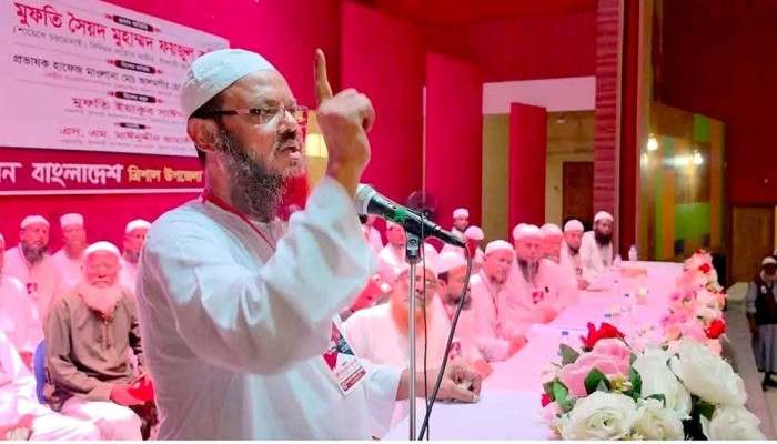 অস্ত্র নয়, জনগণই এ দেশের সবচেয়ে বড় শক্তি: ফয়জুল করীম