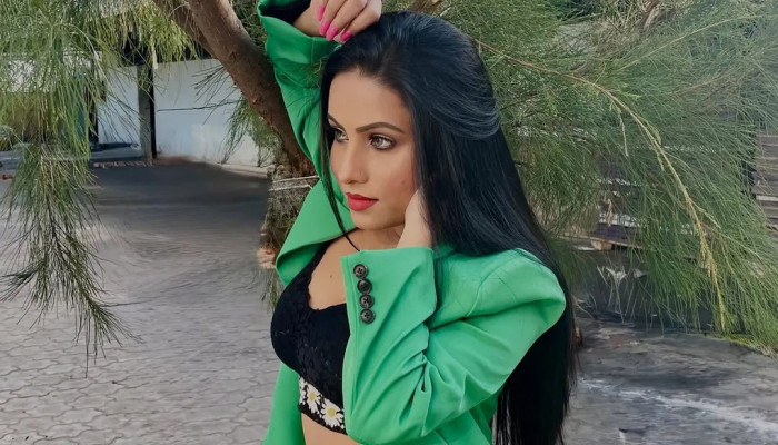 শুটিং সেটে আগুন, অল্পের জন্য বাঁচলেন নায়িকা