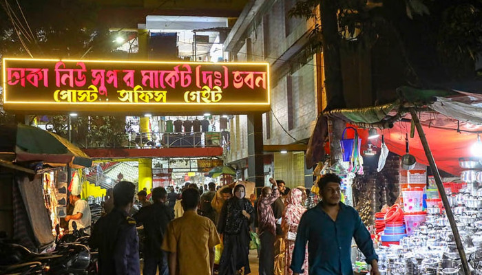 দুর্গাপূজা উপলক্ষ্যে রাত ১০টা পর্যন্ত দোকান খোলা রাখার দাবি