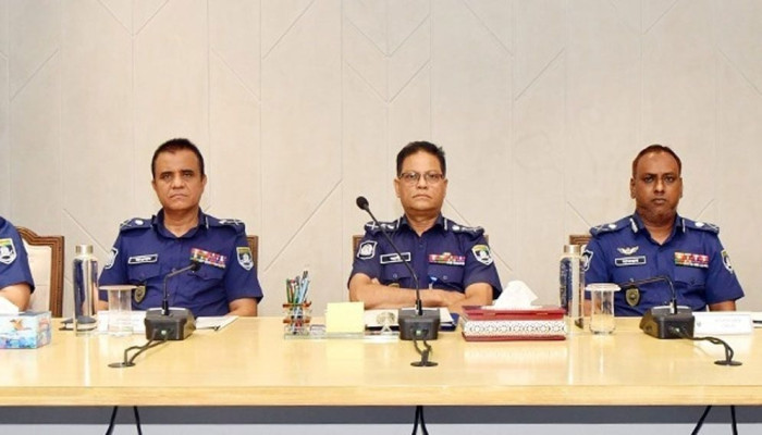 নবীনদের সততা ও নিরপেক্ষতার সঙ্গে দায়িত্ব পালনের আহ্বান আইজিপির